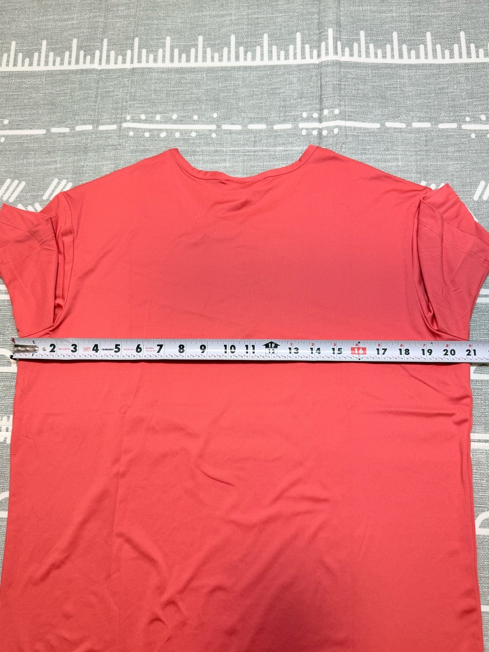 Redvanly Performance Crew Neck Tee - Picture 7 of 10